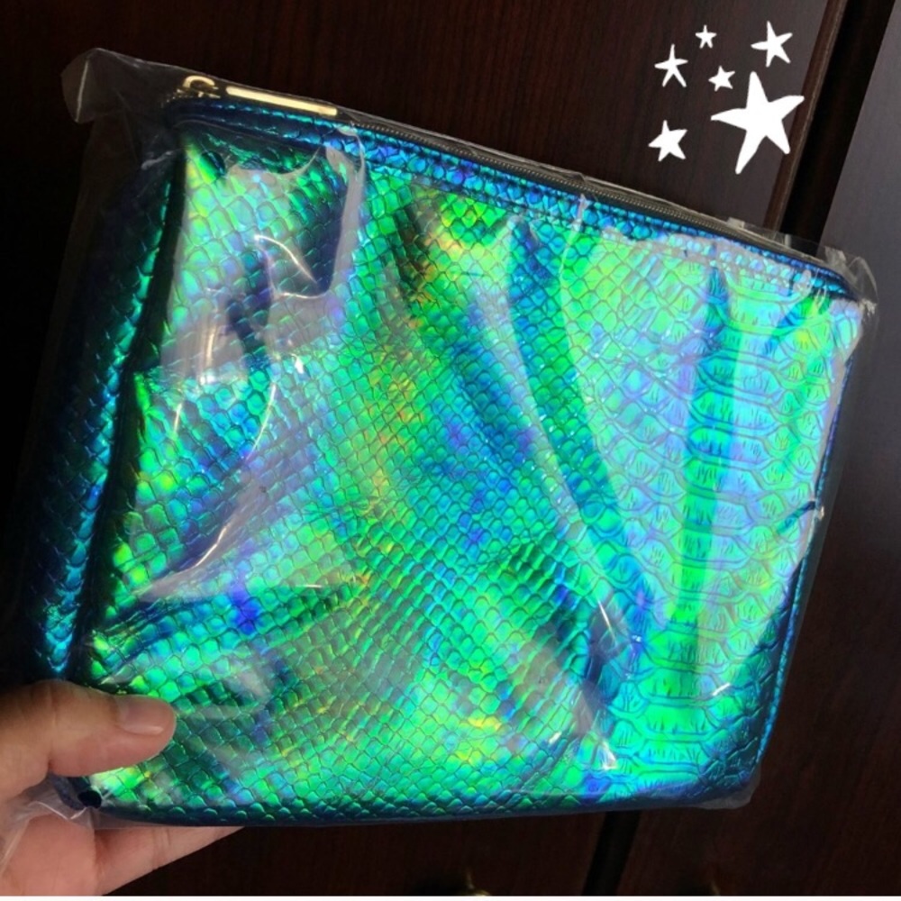 NWT Tarte Mermaid Makeup Bag